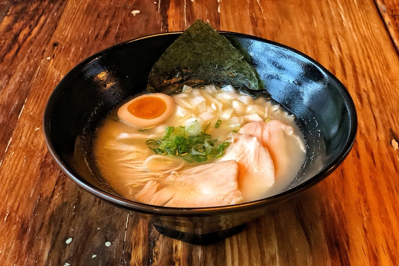 chicken paitan ramen