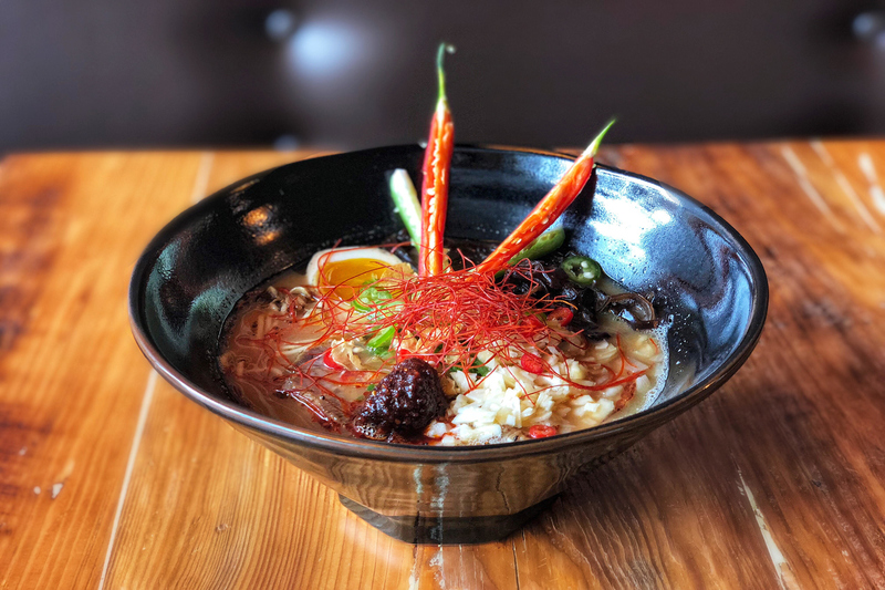 spicy garlic tonkotsu